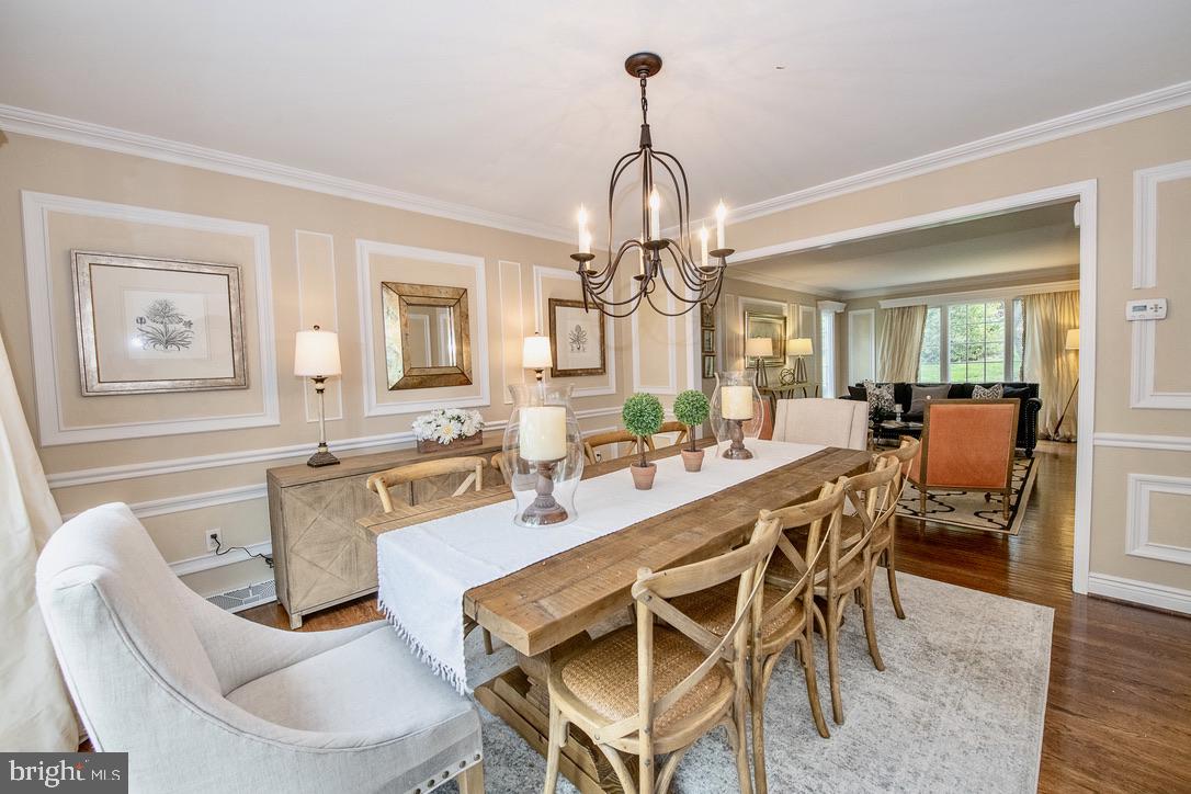 709 Governor Circle Newtown Square, PA 19073 - Photo 18 of 46