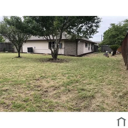 $2,050 | 14103 Royal Hill Drive, Houston, TX 77083