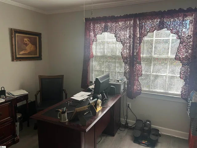 $249,900 | 105 South Holland Street, Clinton, SC 29325