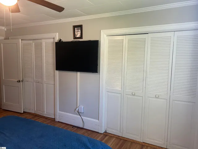 $249,900 | 105 South Holland Street, Clinton, SC 29325