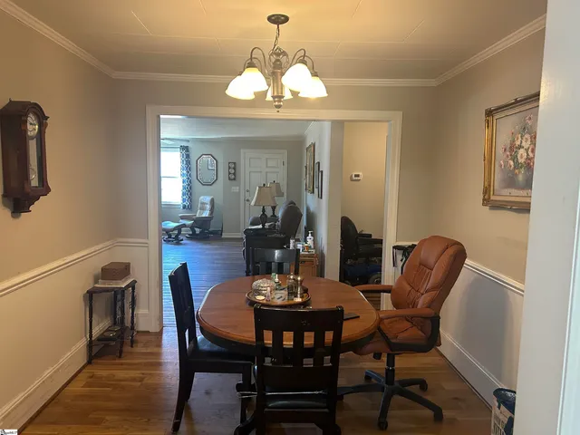 $249,900 | 105 South Holland Street, Clinton, SC 29325