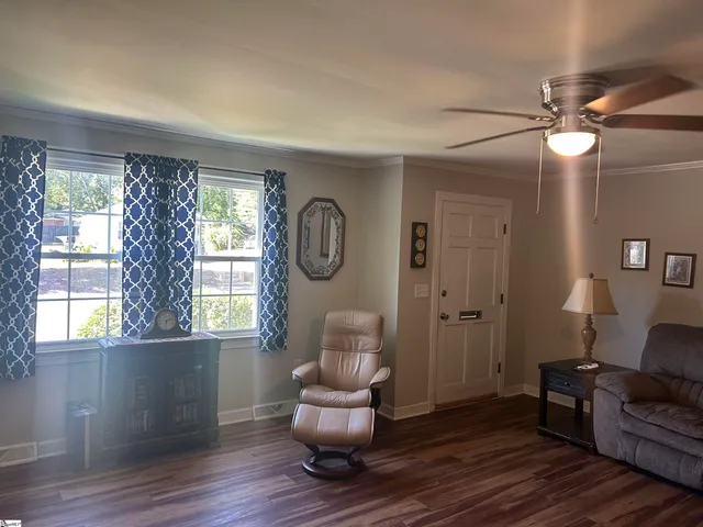 $249,900 | 105 South Holland Street, Clinton, SC 29325