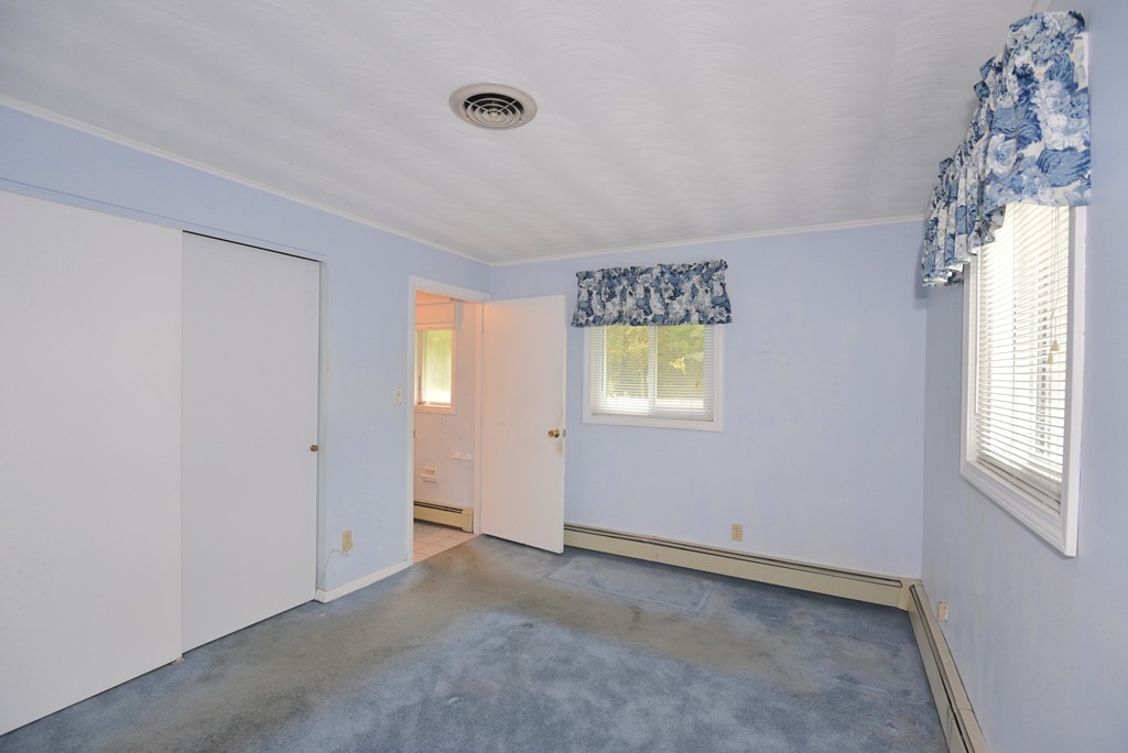 7 Brownlea Road Framingham, MA 01701 - Photo 15 of 30 Gallery Image 15
