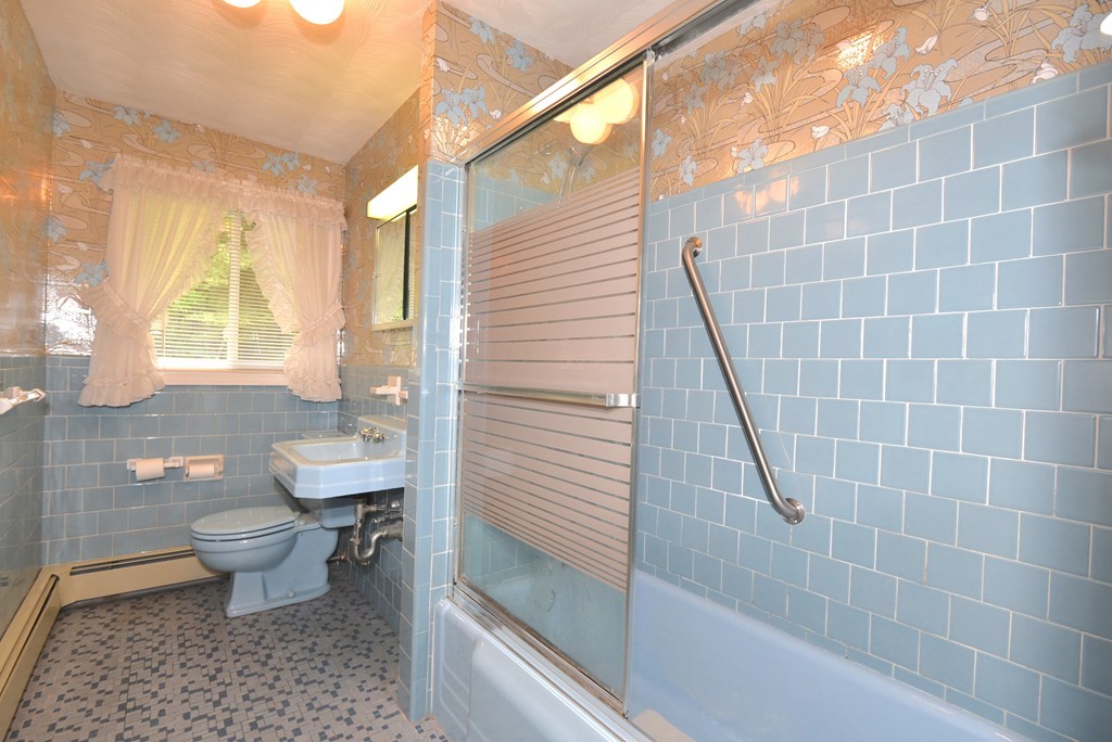 7 Brownlea Road Framingham, MA 01701 - Photo 19 of 30 Gallery Image 19