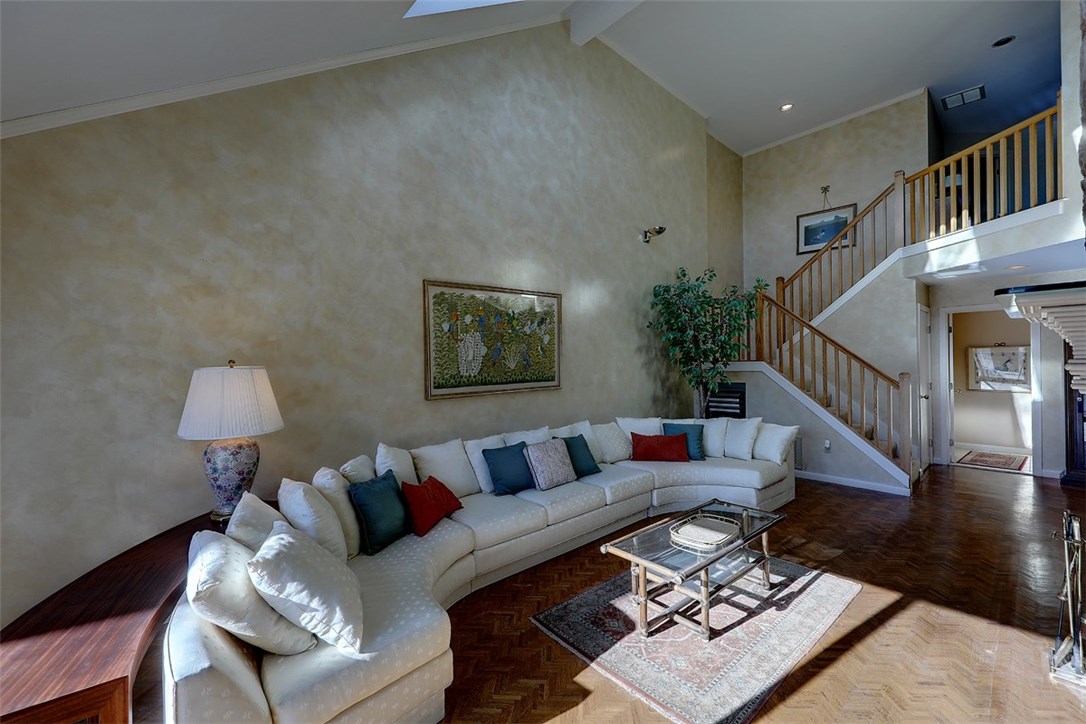 53 Bagy Wrinkle Cove Warren, RI 02885 - Photo 6 of 30