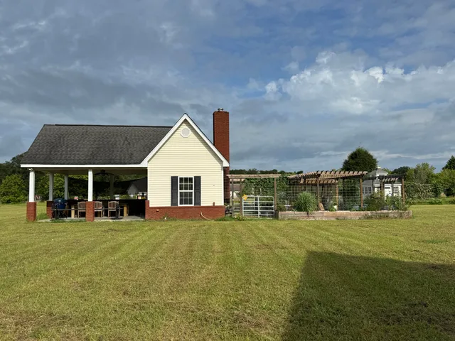 $744,000 | 195 Sandy Springs Circle, Walterboro, SC 29488