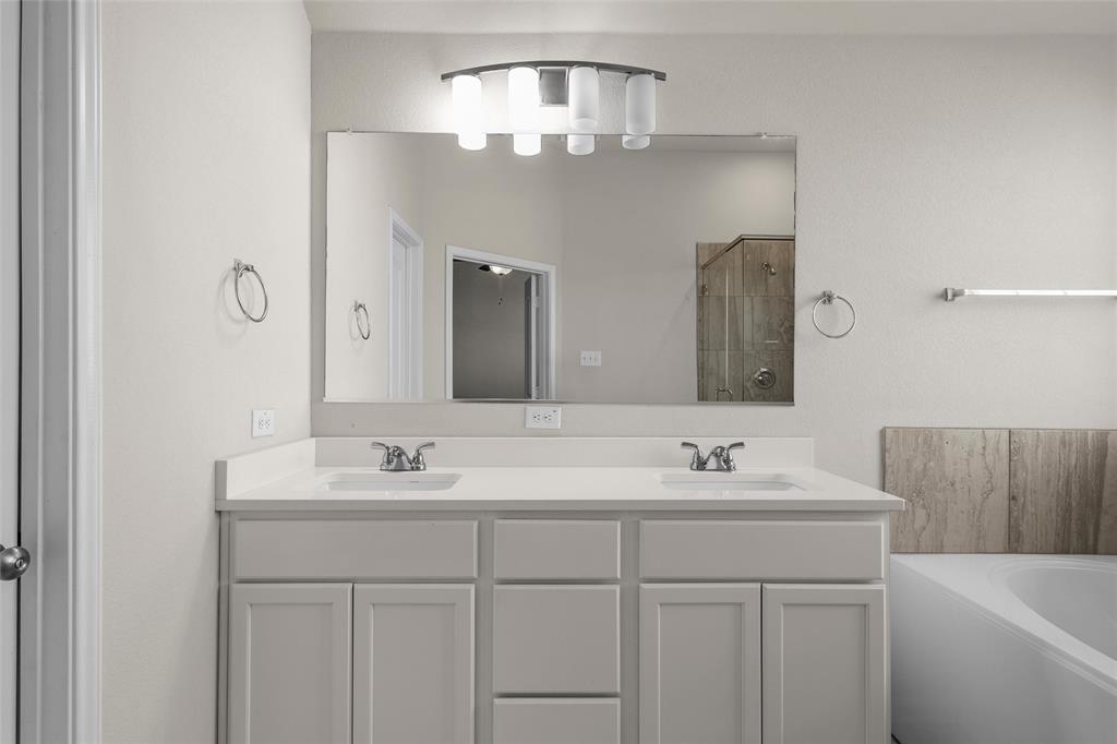 3125 Risinger Road Lorena, TX 76655 - Photo 19 of 29 Gallery Image 19