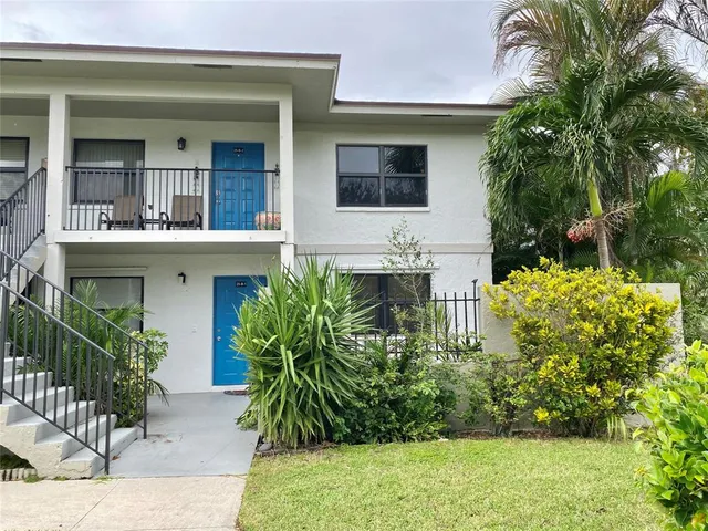$2,000 | 3122 Southwest 20th Terrace, Unit 25B1, Delray Beach, FL 33445