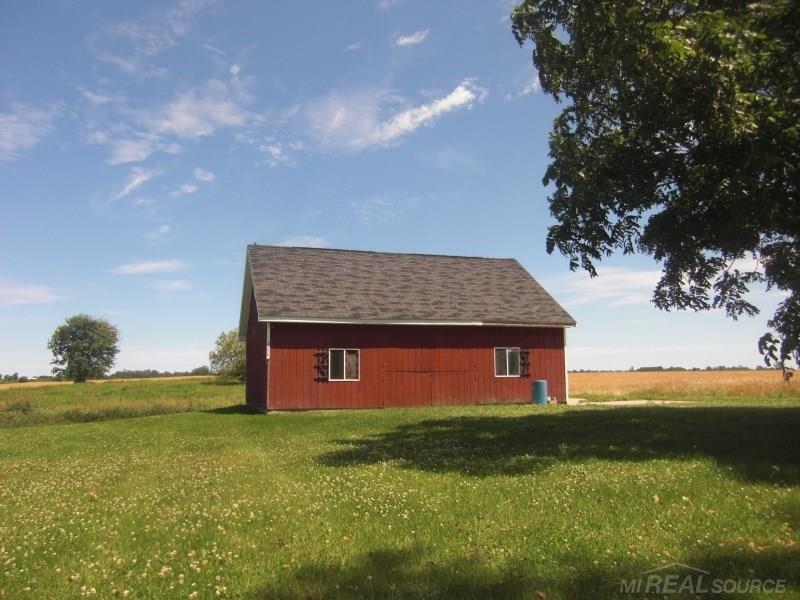 2589 Goetze Road Applegate, MI 48401 - Photo 22 of 27