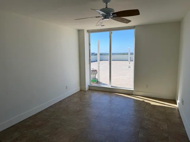 $1,000,000 | 2000 Northeast 135th Street, Unit PH, North Miami, FL 33181