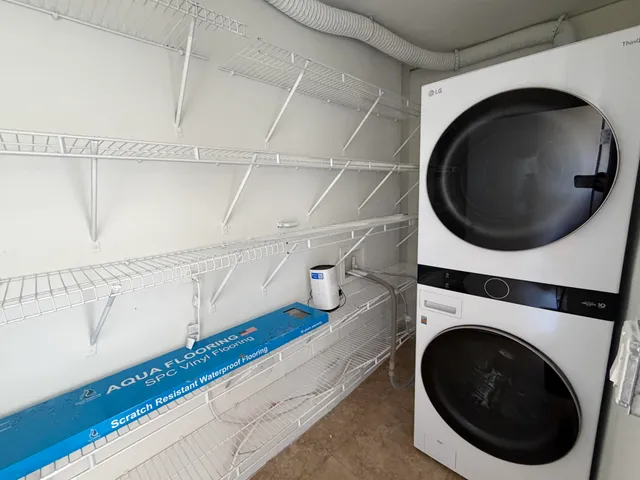 $1,000,000 | 2000 Northeast 135th Street, Unit PH, North Miami, FL 33181