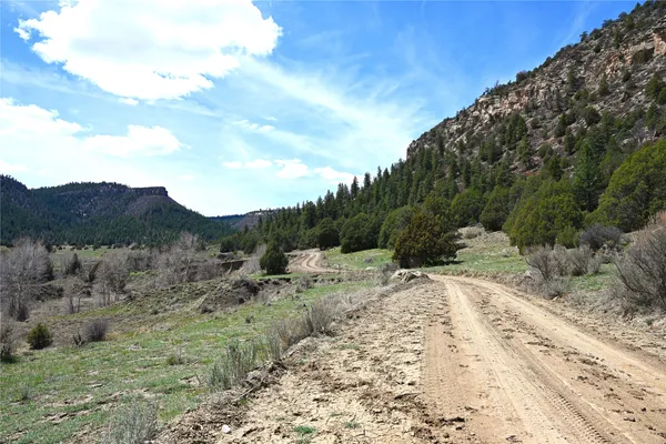 $194,900 | 352 Lumberton Nm 87528, Dulce, NM 87528