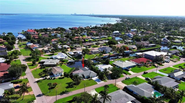 $849,900 | 381 Norwood Court, Fort Myers, FL 33919