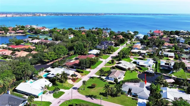 $849,900 | 381 Norwood Court, Fort Myers, FL 33919