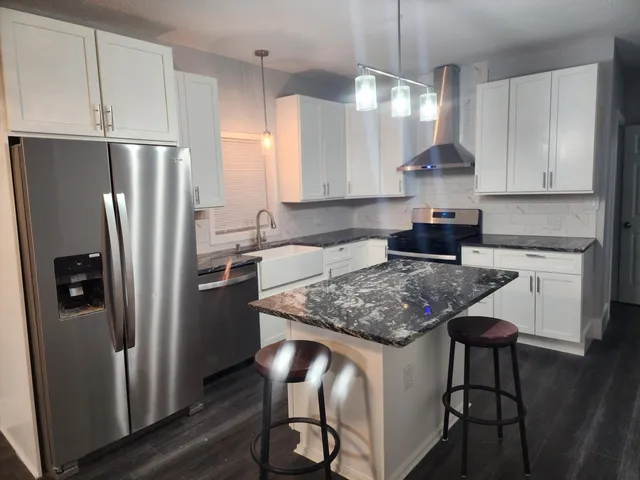 $239,700 | 6205 32nd Avenue, Kenosha, WI 53142