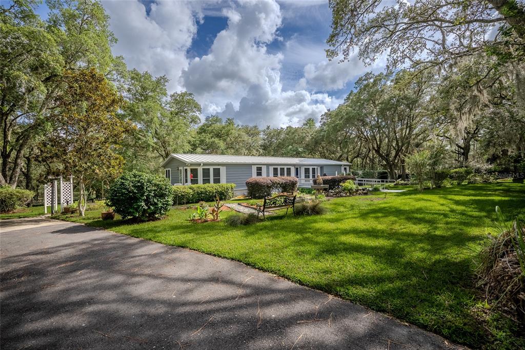 5042 Southwest 166th Court Road Ocala, FL 34481 - Photo 3 of 88