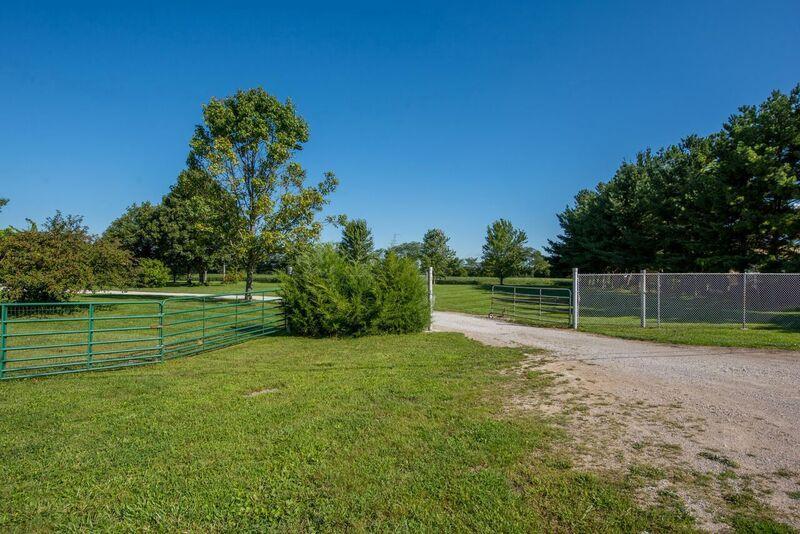 1145 Alton Road Galloway, OH 43119 - Photo 3 of 46 Gallery Image 3
