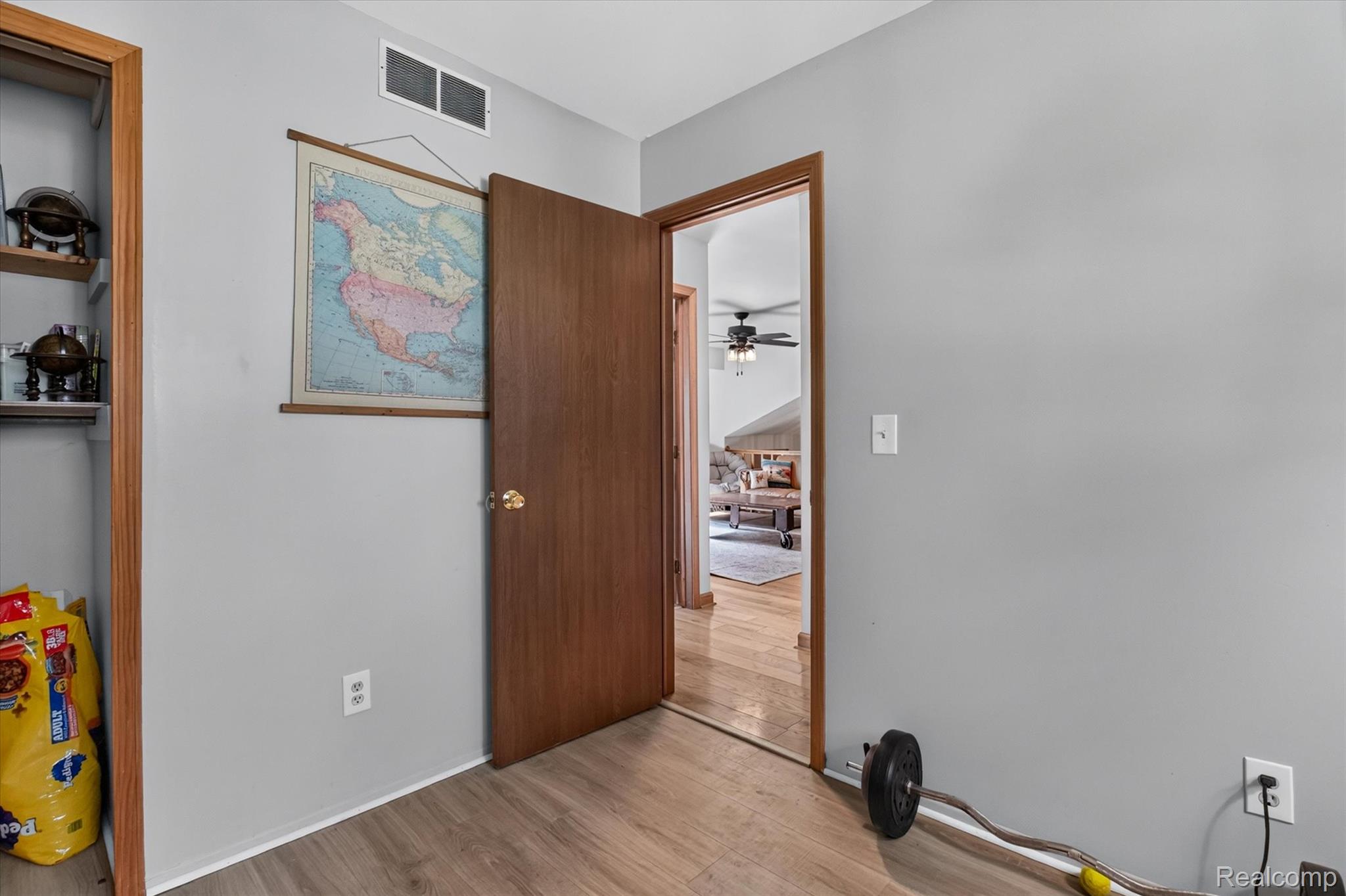 1570 South Boulevard West Rochester, MI 48309 - Photo 35 of 45 35-1570-W-South-Blvd-WindowStill-Real-Estate-Photography-40.jpg