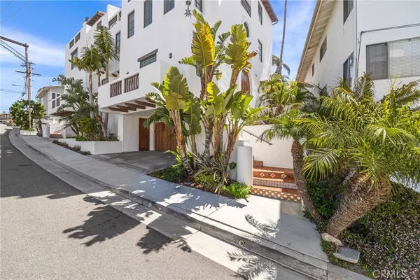$3,395,000 | 405 Arenoso Lane, Unit B, San Clemente, CA 92672