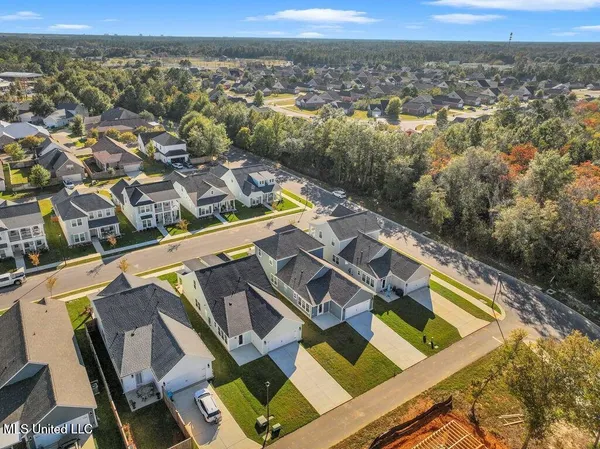 $2,550 | 12109 Creole Way, Gulfport, MS 39503