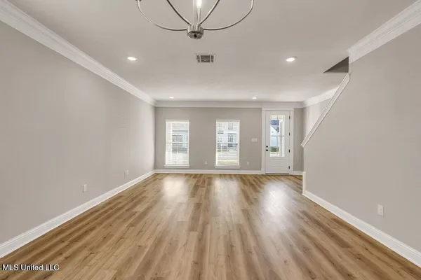 $2,550 | 12109 Creole Way, Gulfport, MS 39503