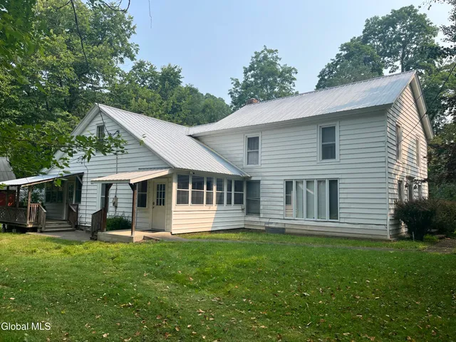 $385,000 | 77 Factoryville Road, Crown Point, NY 12928