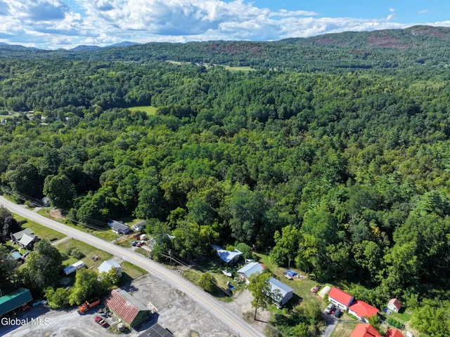 $385,000 | 77 Factoryville Road, Crown Point, NY 12928