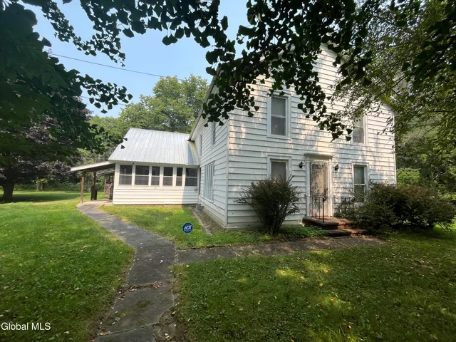 $385,000 | 77 Factoryville Road, Crown Point, NY 12928