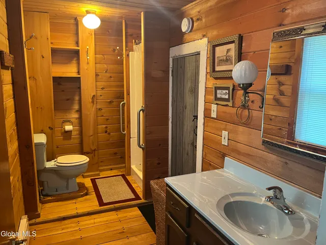 $385,000 | 77 Factoryville Road, Crown Point, NY 12928