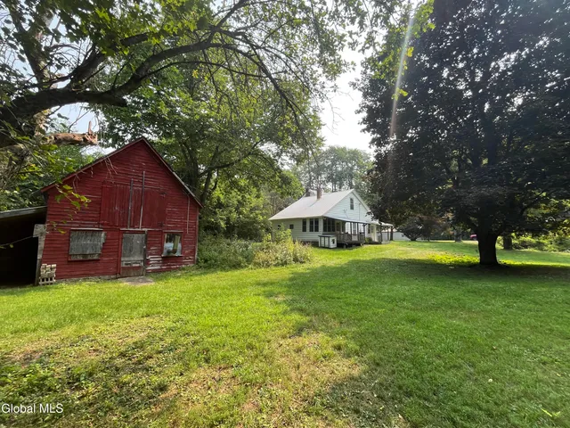 $385,000 | 77 Factoryville Road, Crown Point, NY 12928