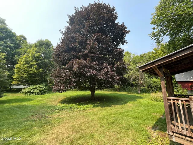 $385,000 | 77 Factoryville Road, Crown Point, NY 12928