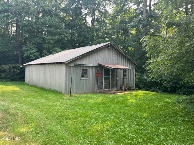 $385,000 | 77 Factoryville Road, Crown Point, NY 12928