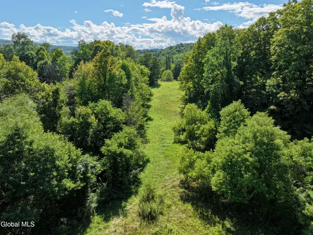 $385,000 | 77 Factoryville Road, Crown Point, NY 12928