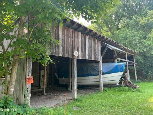 $385,000 | 77 Factoryville Road, Crown Point, NY 12928