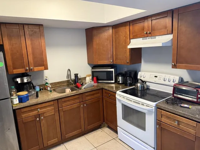 $1,210,000 | 7541 Northwest 44th Court, Coral Springs, FL 33065