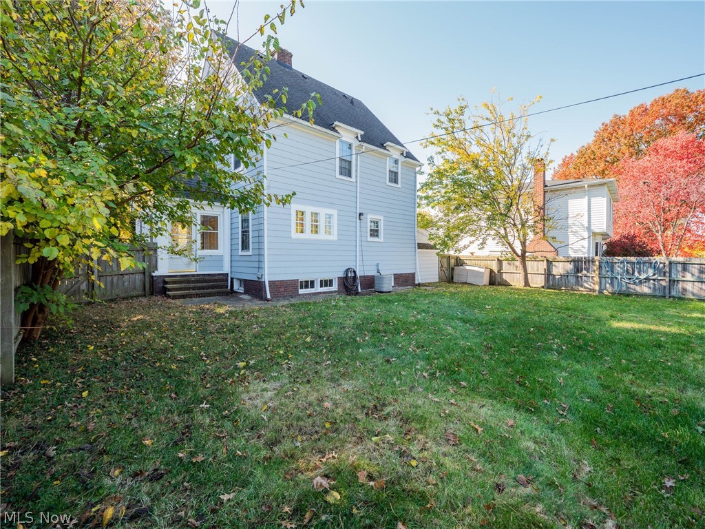 8900 West Moreland Road Cleveland, OH 44129 - Photo 21 of 22 Gallery Image 21