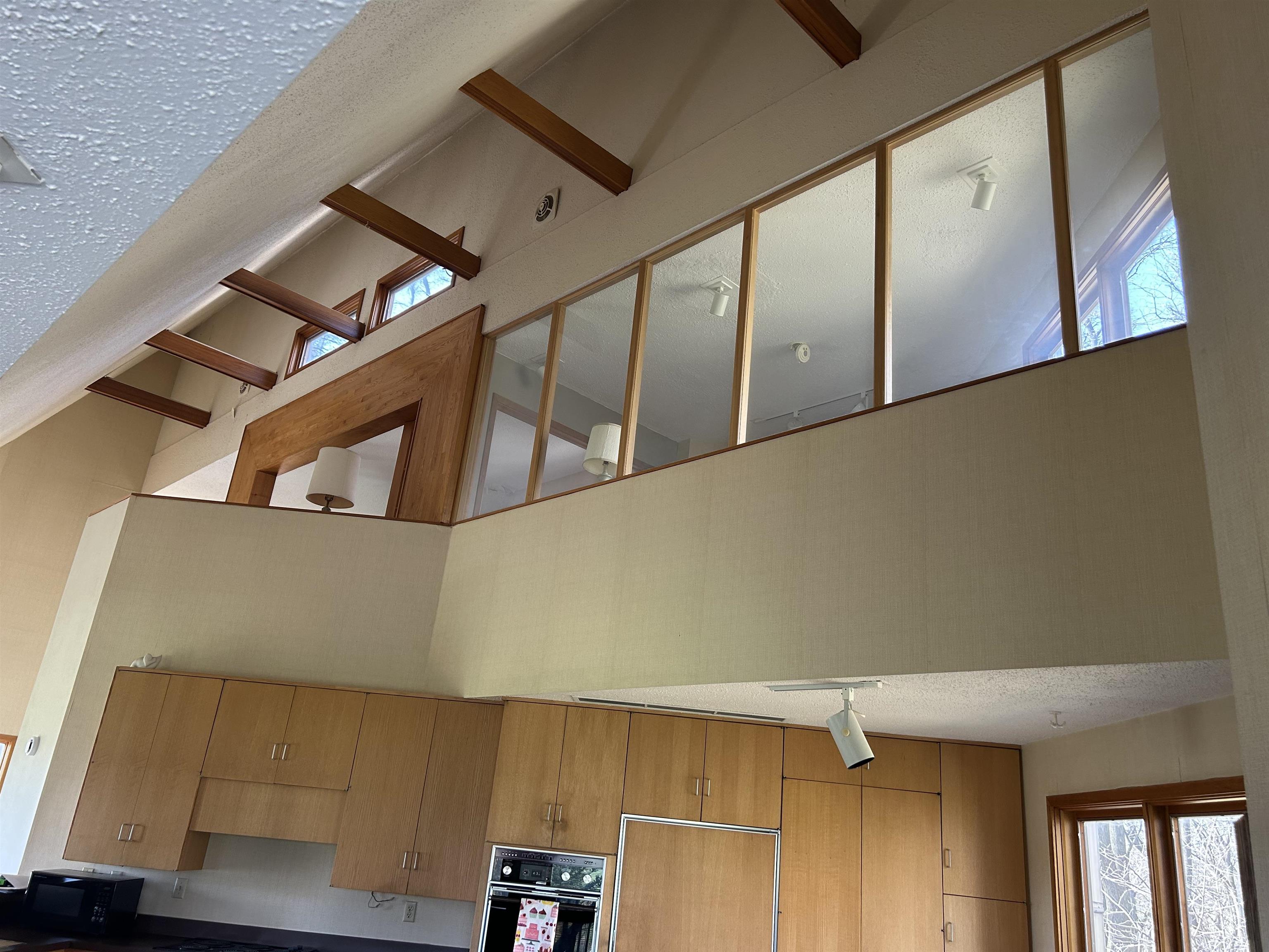 18573 Caledonia Road Caledonia, IL 61011 - Photo 12 of 36 a view of an entryway