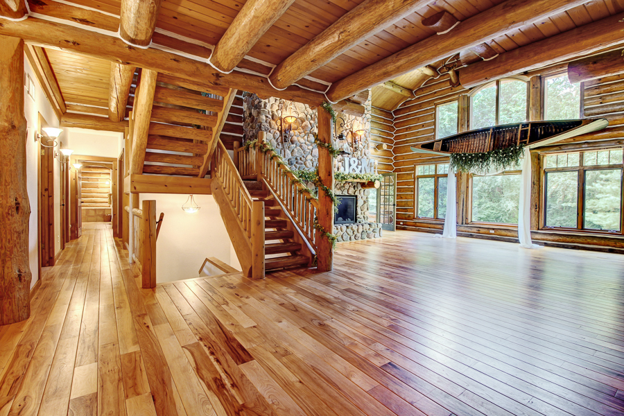 10917 Freeman Road Hebron, IL 60034 - Photo 7 of 16 a view of an entryway with wooden floor