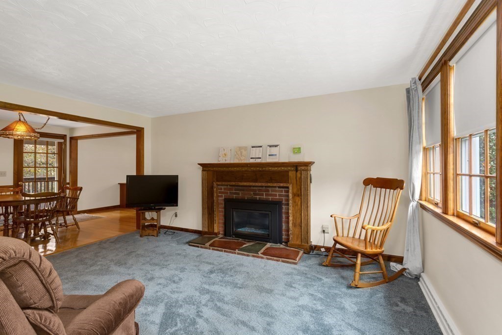 8 Rolling Ridge Road Franklin, MA 02038 - Photo 14 of 42 Gallery Image 14