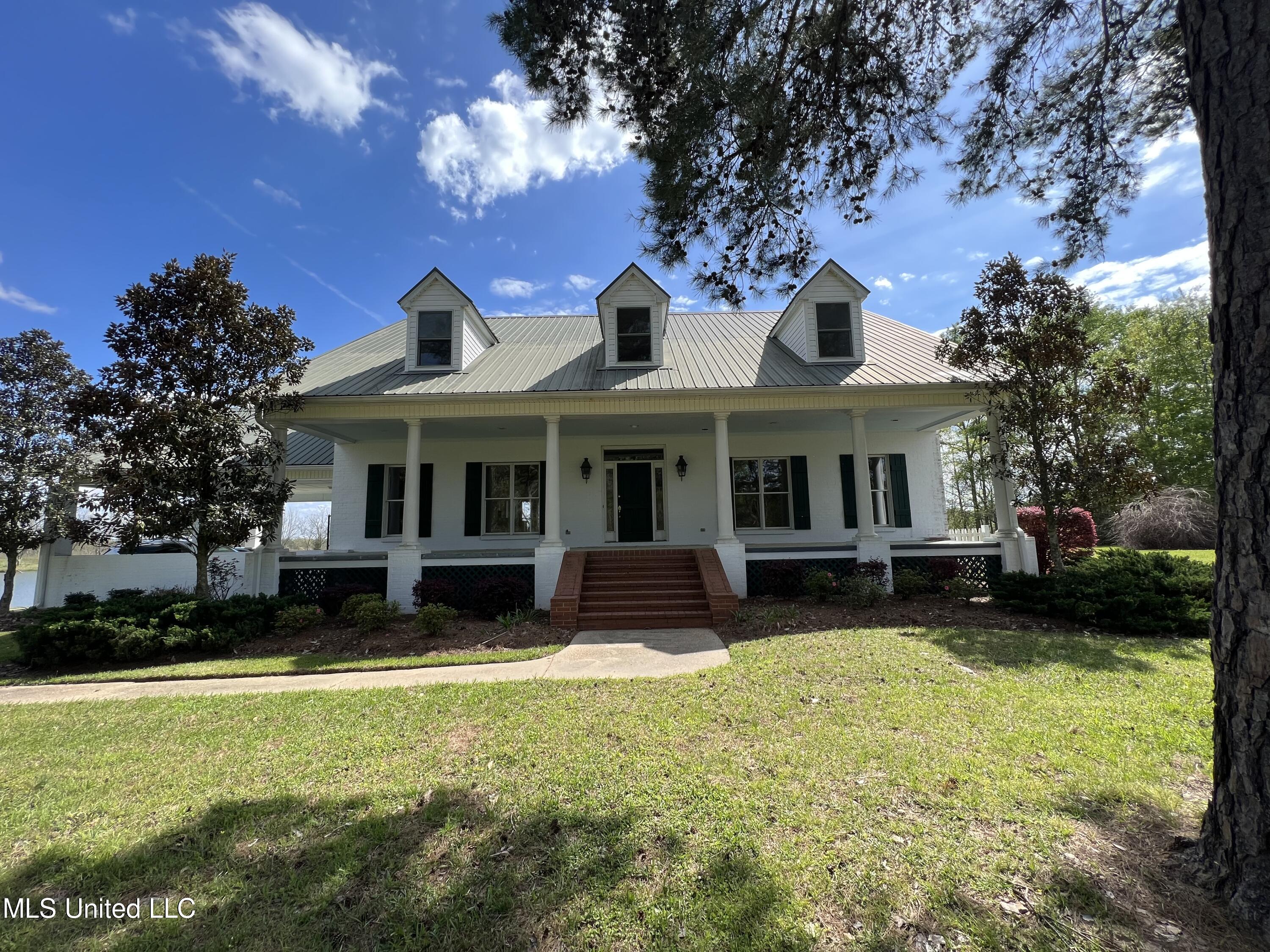 6118 King Road Wesson, MS 39191 - Photo 6 of 52 5A06F890-D280-4DB9-B8CF-0E2A4483B261