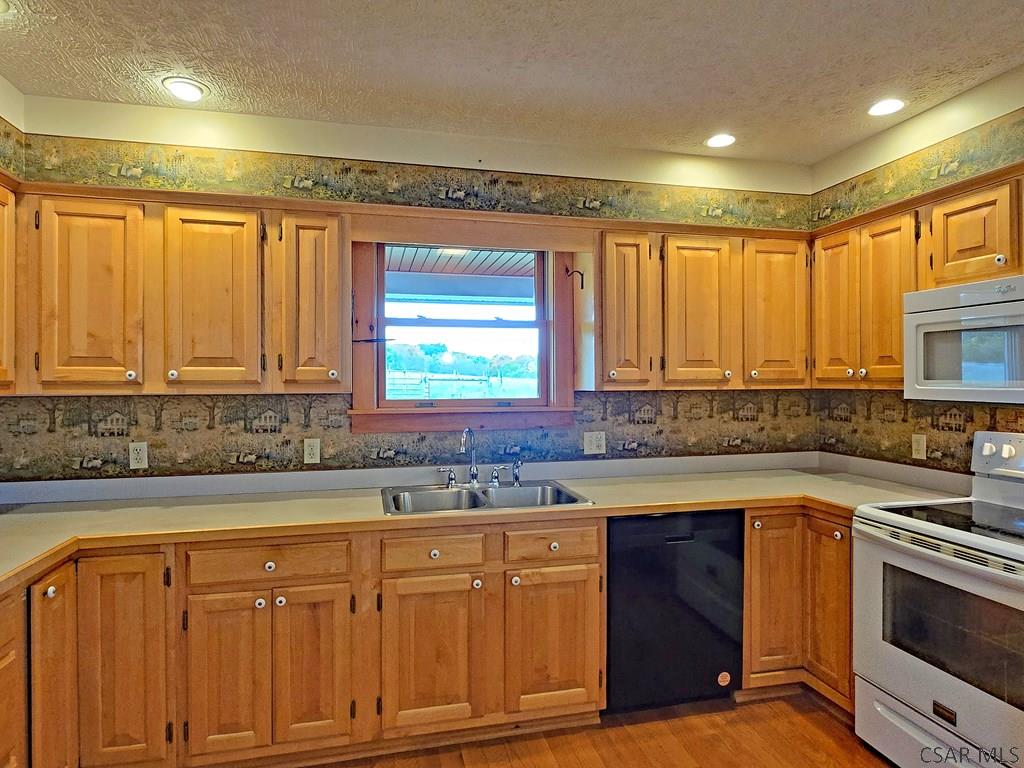 396 Old Mule Trail Road Garrett, PA 15542 - Photo 12 of 99