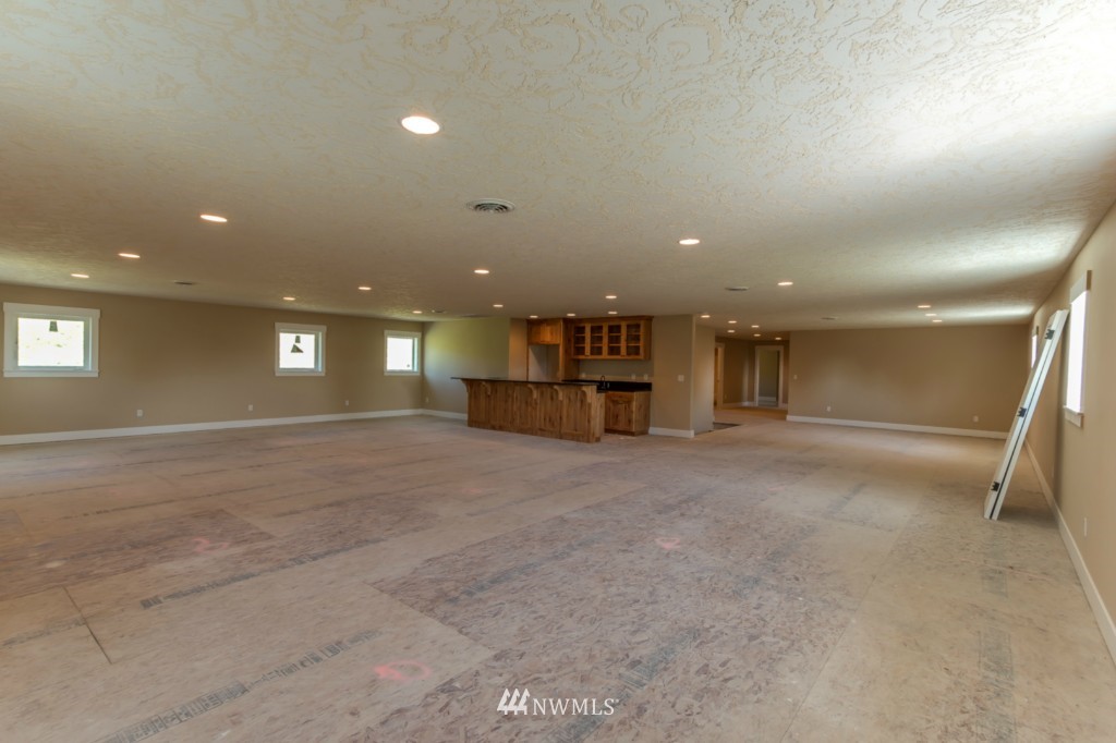 219 Bunker Hill Road Longview, WA 98632 - Photo 14 of 25