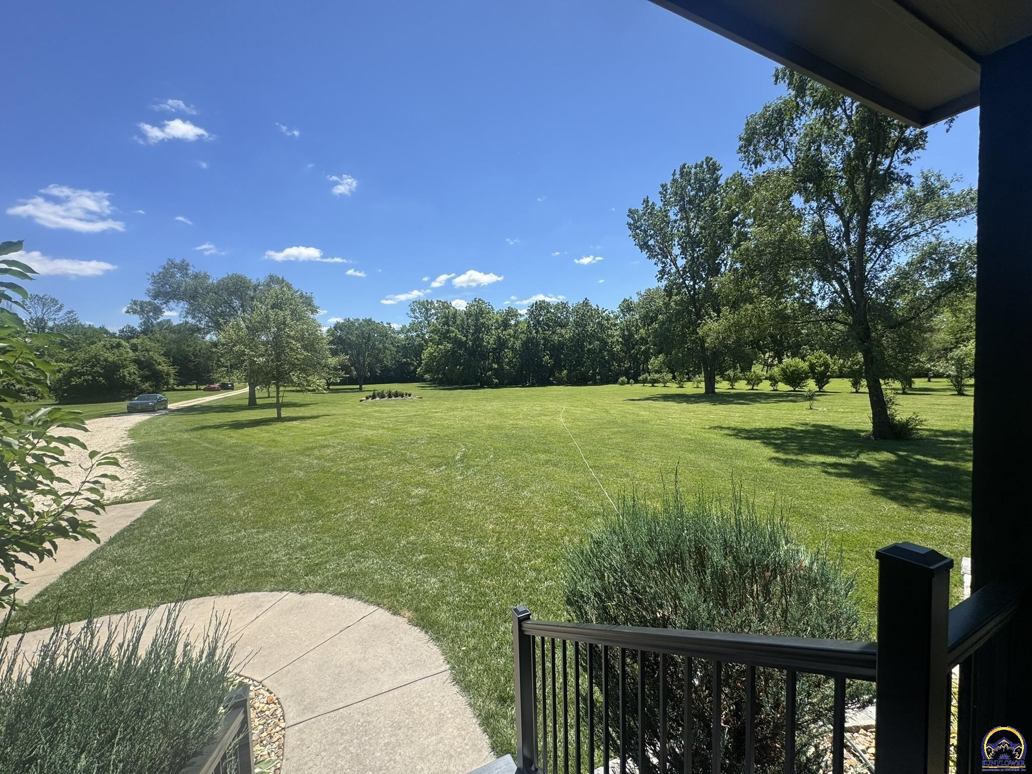4415 Southeast West Edge Road Topeka, KS 66609 - Photo 5 of 90