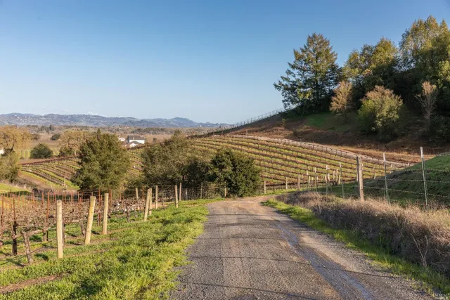 $7,900,000 | 5285 Westside Road, Healdsburg, CA 95448