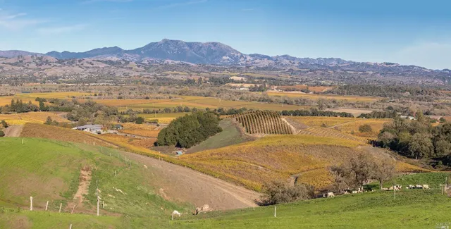 $7,900,000 | 5285 Westside Road, Healdsburg, CA 95448