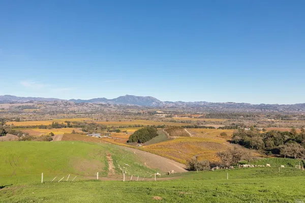 $7,900,000 | 5285 Westside Road, Healdsburg, CA 95448