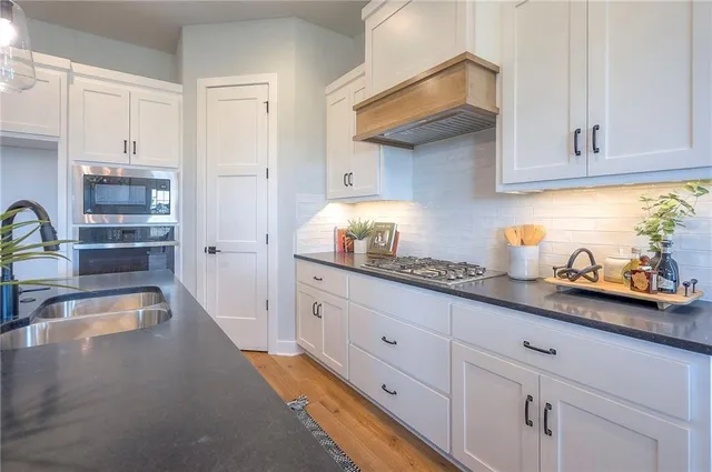 $544,950 | 17372 South Kaw Street, Olathe, KS 66062