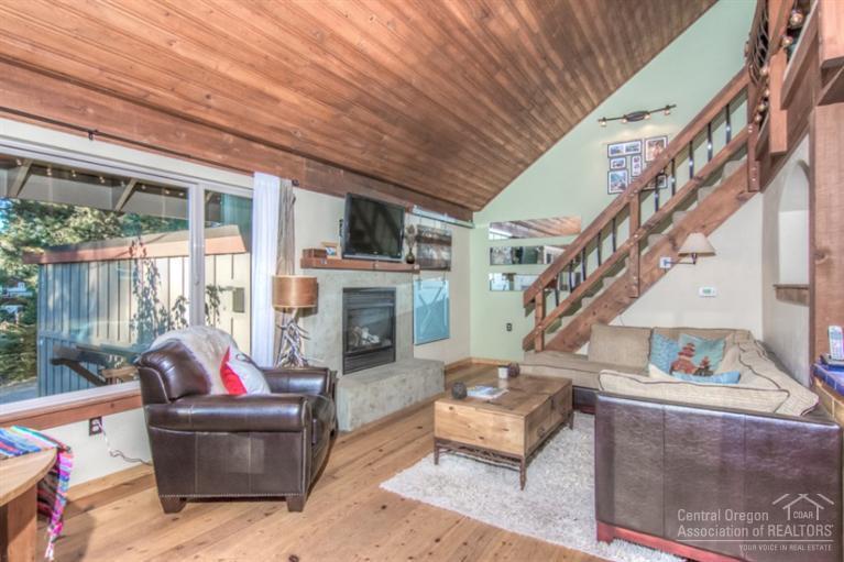 19037 Shoshone Road Bend, OR 97702 - Photo 5 of 24 Additional Photo