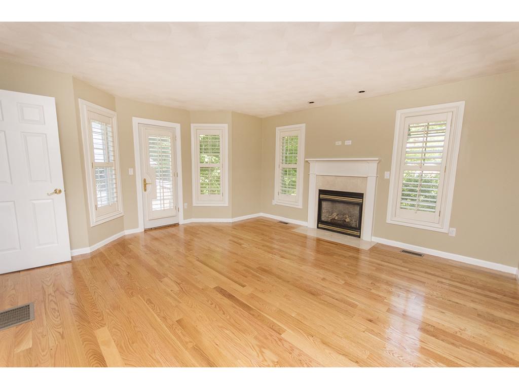 16 Candlestick Lane Sandown, NH 03873 - Photo 11 of 34