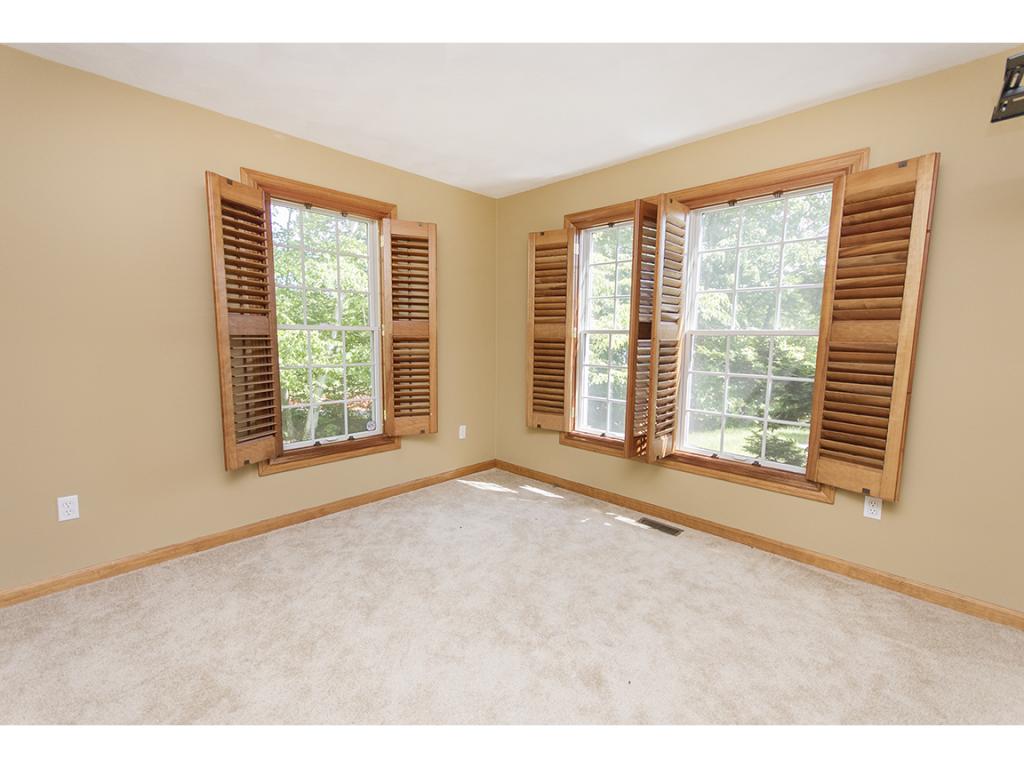 16 Candlestick Lane Sandown, NH 03873 - Photo 15 of 34